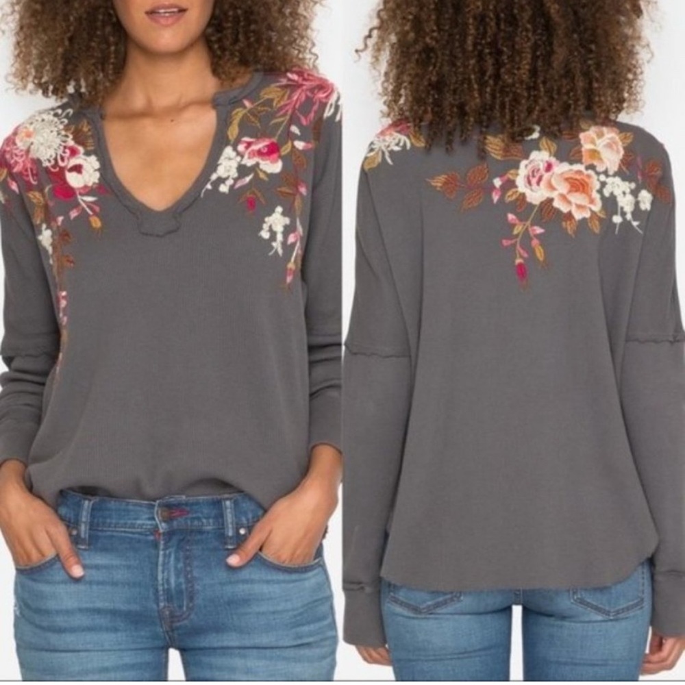Johnny Was Los Angeles Chrys Thermal
Embroidered Top Shirt Gray - Large